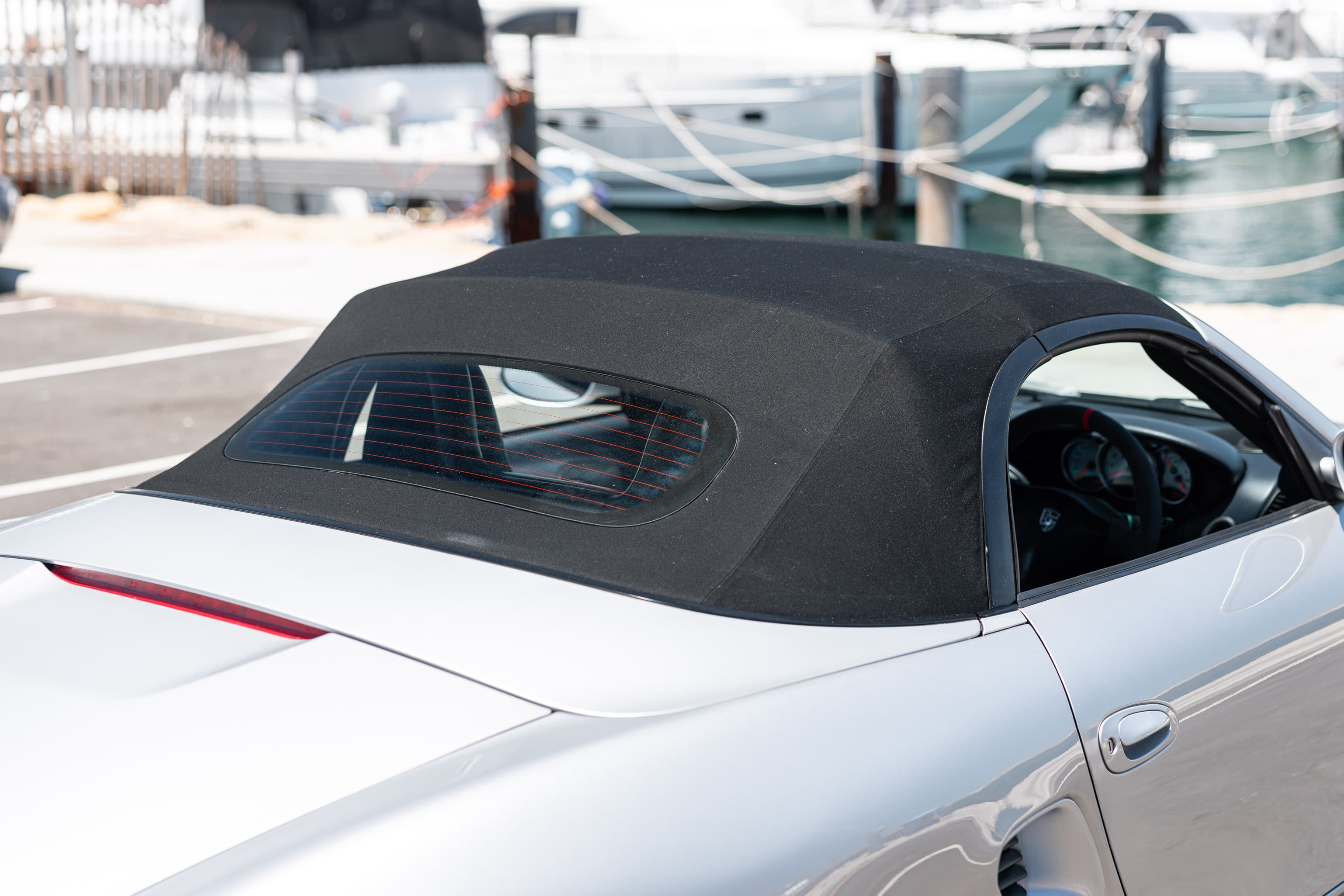 2022 Porsche 718 Cayman GT4